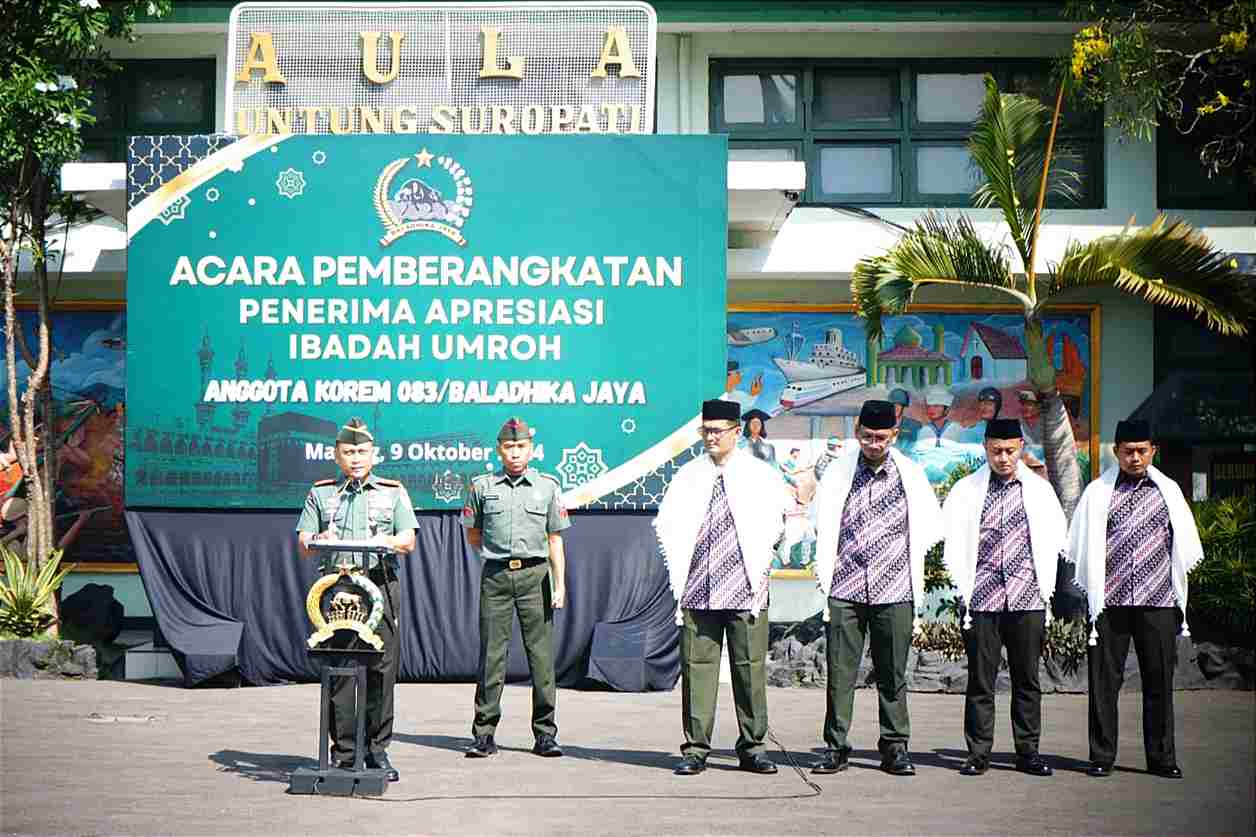 Danrem 083/Bdj Berangkatkan Personel Ibadah Umroh