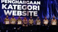 Dinas Kominfo Bojonegoro Raih Juara 3 Kategori Website Terbaik di Jatim Public Relation Award