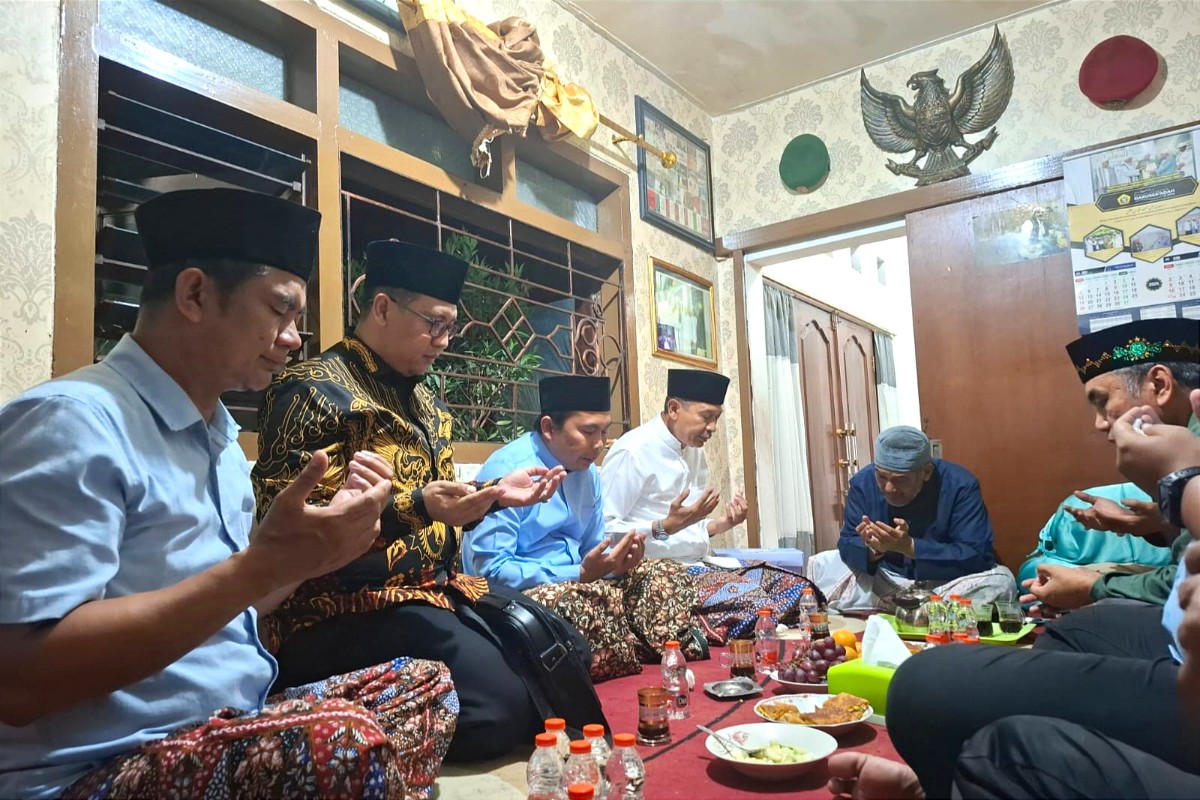 Habib Ahmad Bin Smith doakan WALI jadi pemimpin Kota Malang. (ist) - Habib Ahmad Bin Smith Doakan WALI Jadi Pemimpin Kota Malang