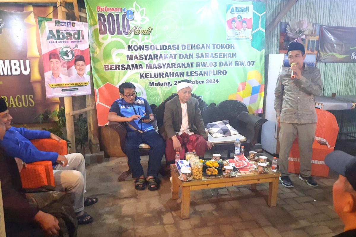 Humas DPP Partai Demokrat ditemani Dimyati Ayatullah saat kampanye. (ist) - DPP Partai Demokrat: Hasil Survey Abah Anton-Dimyati Unggul