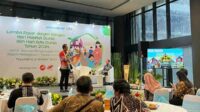 Kadis Koperindag Batu saat presentasi Lomba Pasar di Jogjakarta. (ist) - Pasar Batu Masuk Penilaian Tahap Dua Nominasi Lima Besar Lomba Pasar