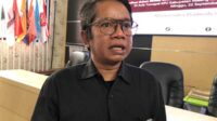 Ketua Divisi Sosialisasi, Pendidikan Pemilih, Partisipasi Masyarakat dan Sumber Daya Manusia KPU Kabupaten Malang, Marhaendra Pramudya Mahardika. (Seru.co.id/wul) - KPU Kabupaten Malang Mengaku Belum Bekerjasama dengan Lembaga Survei Pilkada 2024