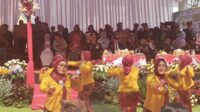 Lomba Sanduk dalam kegiatan Festival Tabebuya 2024. (dik) - Lomba Sanduk Ramaikan Festival Tabebuya Disparta Batu