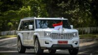 Kendarai Mobil Maung Garuda Saat Dilantik, Prabowo Dinilai Komitmen Terhadap Kemandirian Bangsa