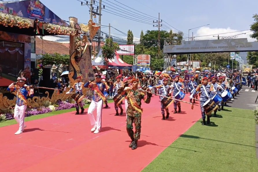 Disparta Batu Sukses Menggelar Batu Art Flower Carnival #3 Tahun 2024