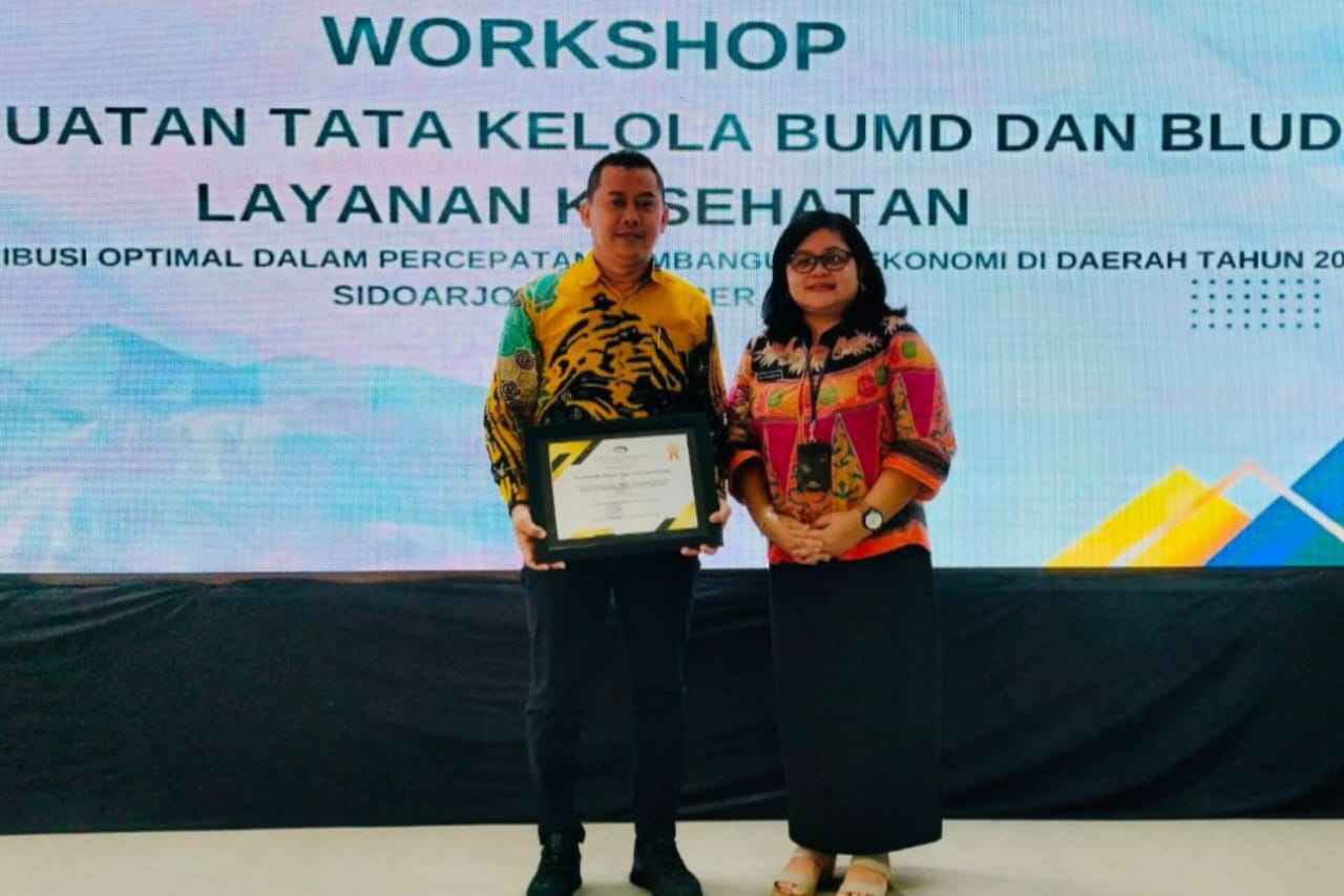 Kinerja Semakin Baik, Tugu Tirta Memboyong Sertifikat Apresiasi