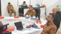 Pj. Wali Kota Batu saat memaparkan inovasi unggulan dari Pemkot Batu. (ist) - Kota Batu Masuk Nominasi Kota Terinovatif dalam Innovative Government Award 2024