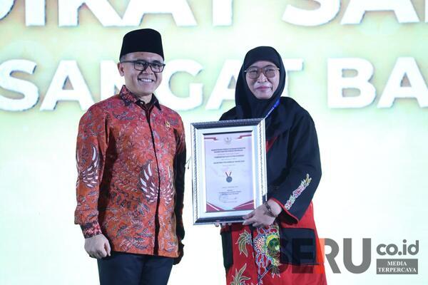 Prestasi Birokrasi, KemenPAN-RB Anugerahkan SAKIP Award pada Pemkab Sumenep