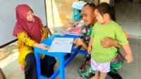 TNI Bersinergi dengan Masyarakat, Babinsa Kedungkandang Dukung Posyandu Balita - Babinsa Kedungkandang Dampingi Posyandu Balita Wonokoyo