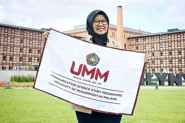 Widiya Yutanti, di Uniwersytet Kazimierza Wielkiego, Bydgoszcz, Polandia. (ist) - Dosen Komunikasi UMM Mengajar Praktik Media Indonesia di UKW Bydgoszcz Polandia