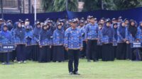 Anggota KORPRI Polinema mengikuti upacara peringatan HUT ke-53 KORPRI. (ist) - Peringati HUT ke-53 KORPRi, Polinema Penandatanganan Komitmen Zona Integritas WBK