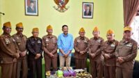 Dapat dukung LVRI, Wahyu Hidayat janji berikan perhatian kepada para veteran. (ist) - Dapat Dukungan LVRI, Wahyu Hidayat Janji Berikan Perhatian kepada Para Veteran