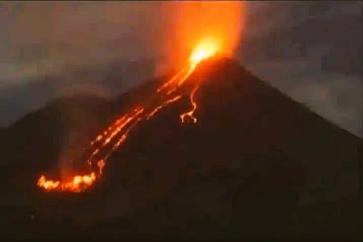 Erupsi Dahsyat Gunung Lewotobi Laki-Laki, Sepuluh Korban Jiwa dan Jeritan Kepanikan