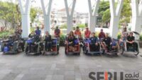 ibis Styles Malang Berikan Penghargaan 'Pahlawan Keluarga' Pengemudi Becak