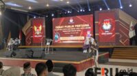 KPU Kota Kediri menggelar debat publik perdana dua Paslon Wali Kota dan Wakil Wali Kota Kediri Tahun 2024. (Seru.co.id/mam) - KPU Kota Kediri Gelar Debat Publik Perdana Dua Paslon Wali Kota dan Wakil Wali Kota Kediri