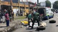 Kecelakaan Truk vs Motor di Jember yang tewaskan pemotor. (ist) - Hendak Salip Kiri, Pemotor di Jember Tewas Terlindas Truk Tronton