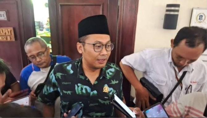 Warga Terjerat Bunga Bank, Ketua Komisi B DPRD Surabaya Angkat Bicara