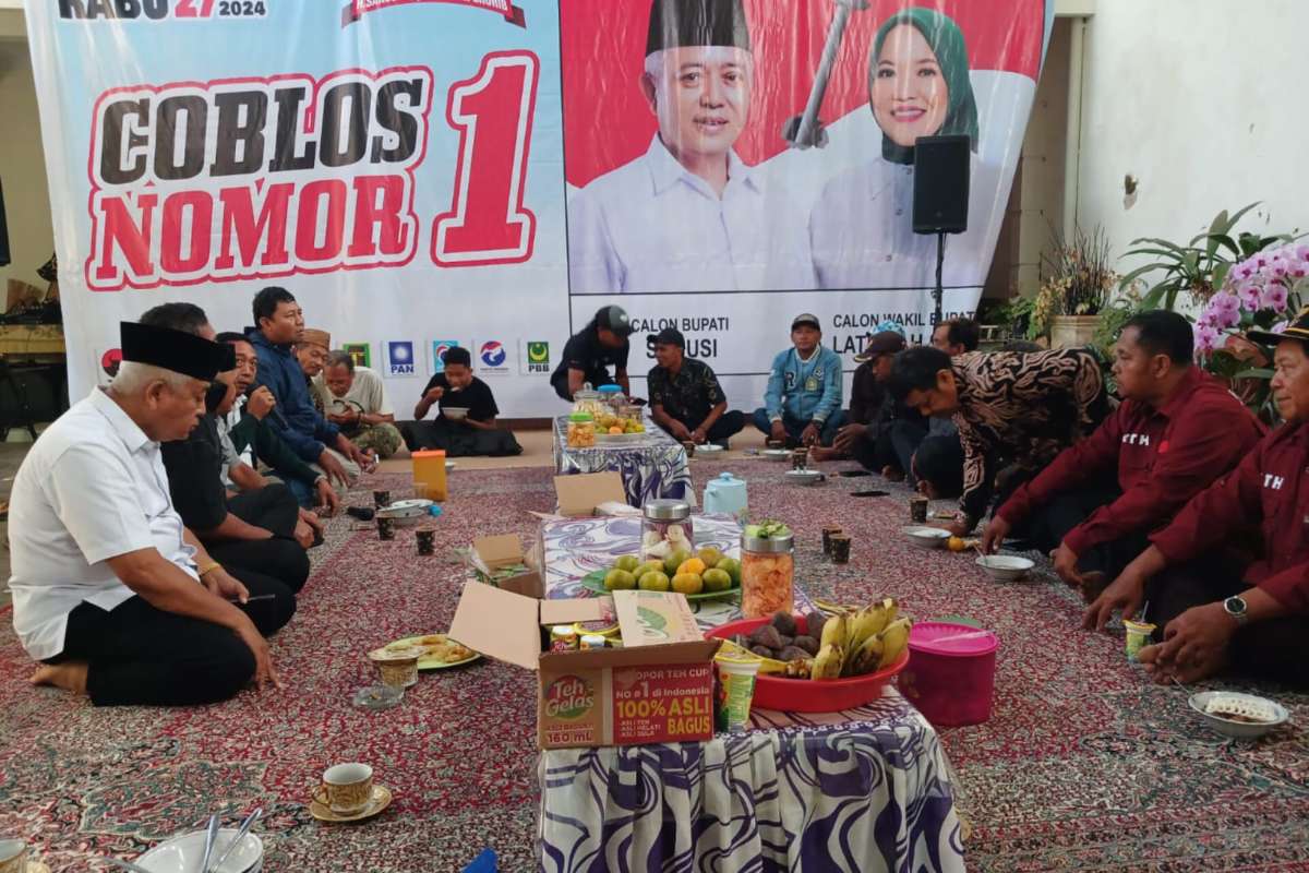 LTH Kecamatan Gedangan datangi rumah, Calon Bupati Malang, HM Sanusi untuk berikan dukungan. (ist) - LTH Kecamatan Gedangan Kompak Dukung SaLaf untuk Tingkatkan Kesejahteraan Petani Pesisir Hutan