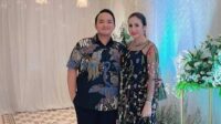 Nicola Reza Samudra, Suami Momo Eks Geisha Hadiahi Anak Stadion Sepak Bola Berstandar FIFA