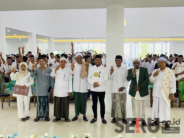Bersejarah! Ribuan Santri Hadir mendapuk Bupati Fauzi sebagai Panglima Santri Milenial