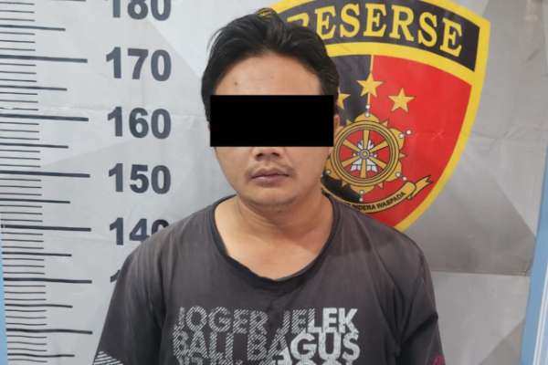 Pelaku penyedia jasa top up chip koin dari Kecamatan Wonosari. (ist) - Penyedia Jasa Top Up Chip Koin dengan Omzet Jutaan Rupiah di Wonosari Diringkus Polisi