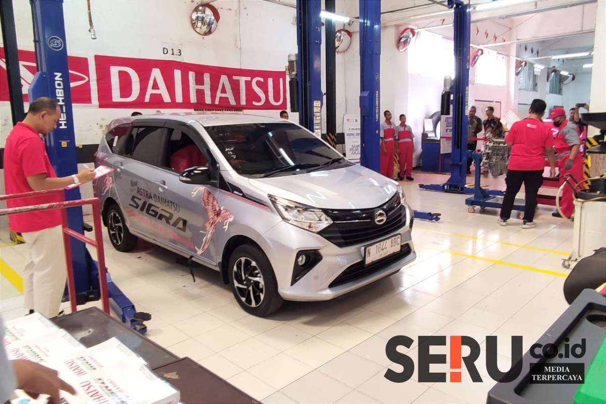 Penampilan Skill Contest SMKN 1 Purwosari peraih juara 1 dan berhak lolos tahap nasional. (rhd) - Finalis Daihatsu SMK Skill Contest ke-8 Regional Jatim Bali dan NTB Berebut Tiket Nasional