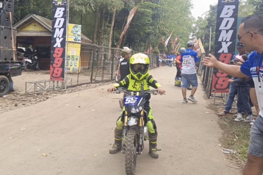 Disparta Batu Sukses Menggelar KWB Super Adventure#7 Diikuti 2500 Riders