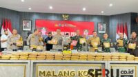 Barang bukti 1,66 kuintal ganja yang berhasil diamankan Satresnarkoba Polresta Kota Malang. (ws12) - Kapolda Jatim & Pangdam V/Brw Apresiasi Polresta Makota Ungkap 1,66 Kuintal Ganja, Amankan Enam Tersangka