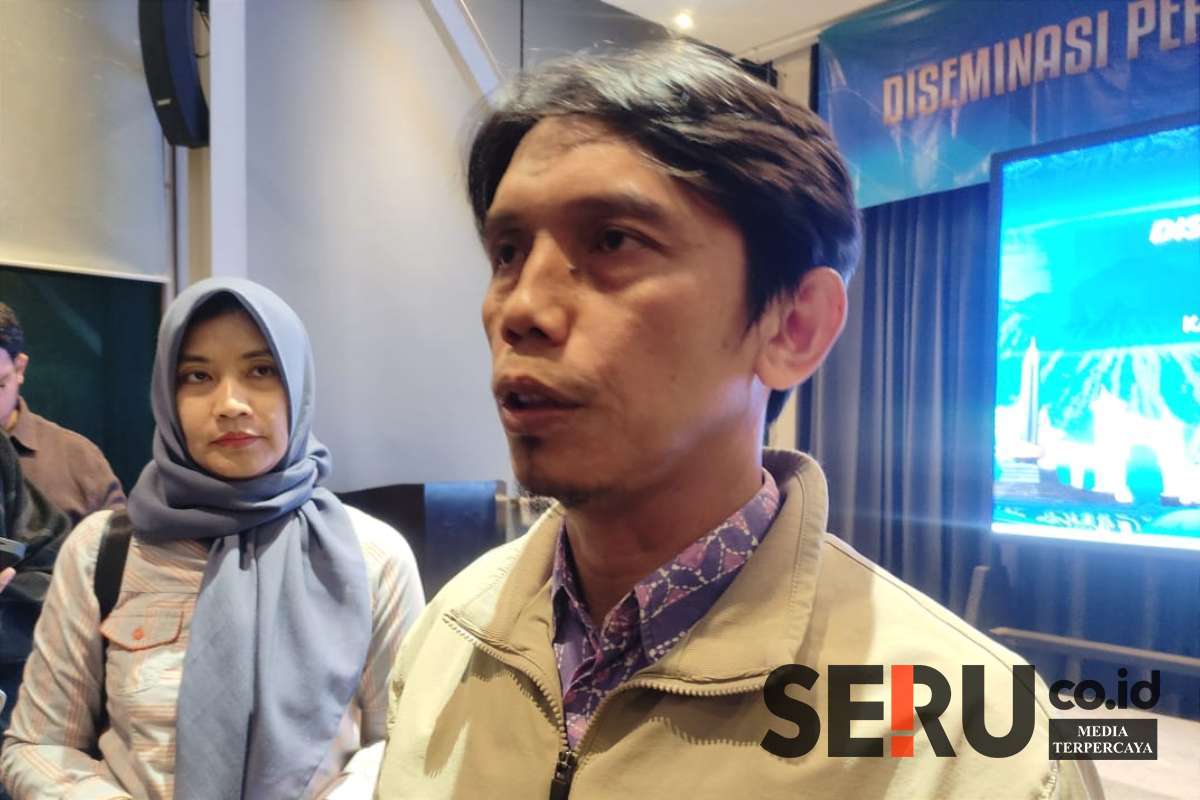 Deputi Kepala KPwBI Malang, Dedy Prasetyo menjelaskan, UMKM kopi Sumadi. (rhd) - Binaan BI Malang, Kopi Arabika Gunung Arjuna 'Sumadi' Pasok Ekspor 12 Ton