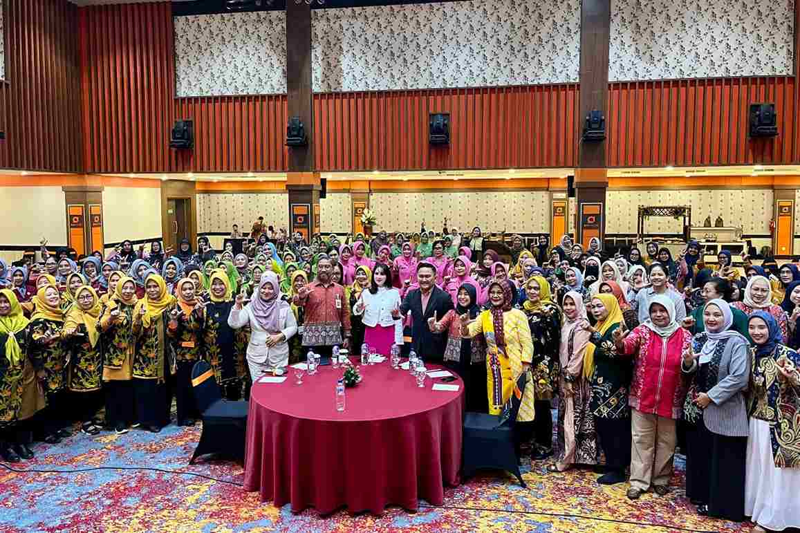 OJK Dorong Perempuan Jadi Garda Terdepan Literasi Keuangan