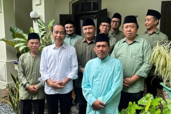 Jokowi, Gibran dan Bobby Dipecat PDIP, Dinilai Menguntungkan Ketiganya