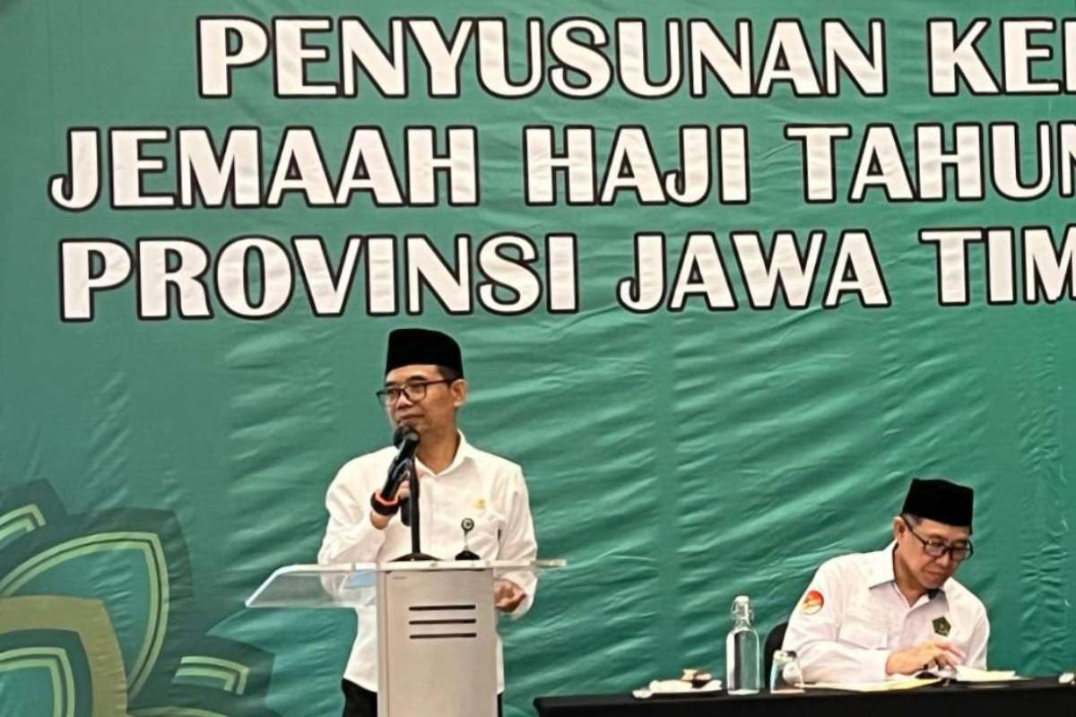 Kanwil Kemenag Jatim, Akhmad Sruji saat berada di rakor pemberangkatan haji 2025. (ist) - Kanwil Kemenag Jatim Tentukan Kediri Jadi Kloter Pemberangkatan Haji 2025