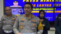 Malam Pergantian Tahun, Polisi Lakukan Penyekatan Jalur Masuk Surabaya