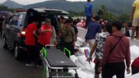 Truk Vs Bus di Jalan Tol Pandaan - Malang, Pengendara Diharapkan Keluar Melalui Tol Purwodadi