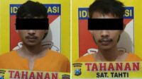 Kedua pemuda yang mengedarkan Narkoba asal Singosari. (ist) - Dua Pengedar Narkoba Ditangkap Beserta Barang Bukti Satu Kilo Ganja dan Paket Sabu