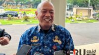 Kepala Diskopindag Kota Malang, Eko Sri Yuliadi, sedang menjawab pertanyaan awak media. (Seru.co.id/ws12) - Pemerintah Kota Malang Targetkan Penyelesaian Administrasi Pembangunan Pasar Besar Januari 2025