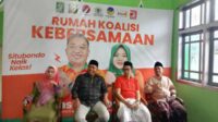 Ketua DPC PKB Situbondo, Lora Ali Yafie, saat konferensi pers di Kantor DPC PKB Situbondo, Minggu (1/12/2024). (Seru.co.id) - Rekapitulasi Tingkat Kecamatan, Paslon Rio-Ulfi Unggul di 11 Kecamatan