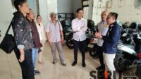 Komisi C sidak kesiapan kantong parkir motor di eks Mandiri Syariah Kayutangan. (rhd) - Komisi C Sidak Kesiapan Dua Kantong Parkir Koridor Kayutangan Kota Malang