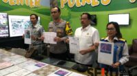 Konferensi pers kecelakan maut Jalan Tol Pandaan-Malang. (Seru.co.id/wul) - Sopir Truk Laka Maut Tol Pandaan-Malang Kilometer 77 Ditetapkan sebagai Tersangka