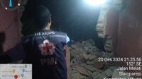 Tanah Longsor di Jabung, Satu Rumah Warga Tertimpa Material