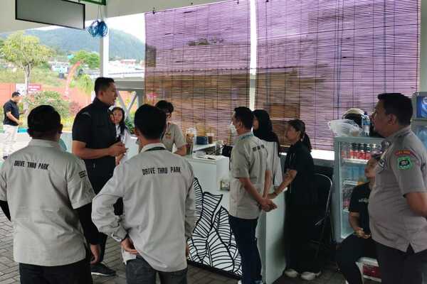 Satreskrim Polres Batu Ingatkan Bahaya Judi Online kepada Pegawai Obyek Wisata