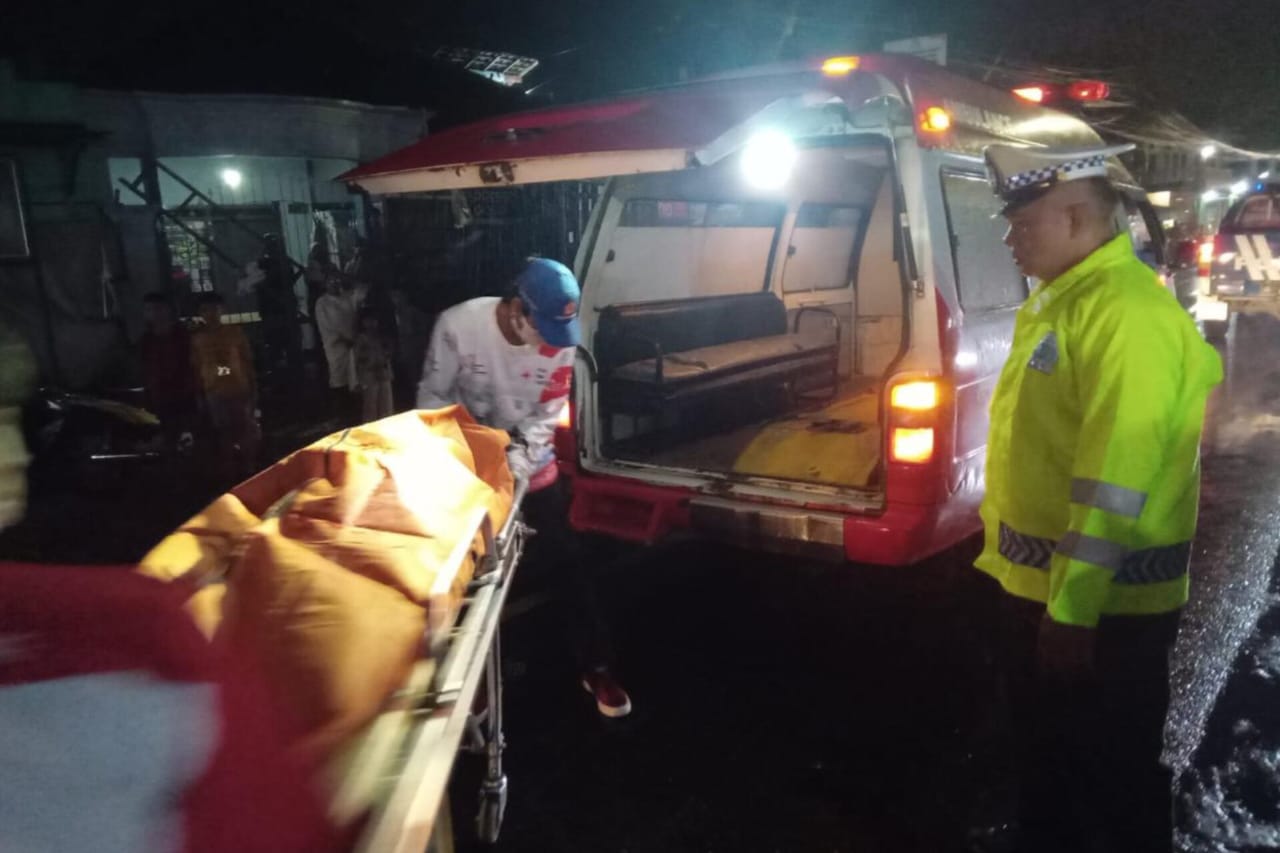 Tiba-Tiba Oleng, Pria Pakisaji Tewas Seusai Alami Kecelakaan di Turen