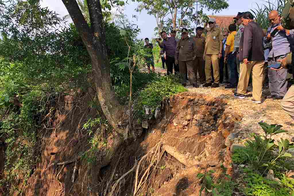 Pemkab Malang Anggarkan Rp20 Miliar Untuk 12 Jembatan Rusak Karena Banjir
