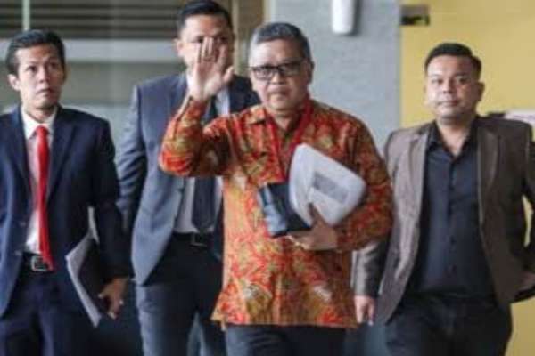 Sekjen PDIP Hasto Kristiyanto ditetapkan tersangka oleh KPK. (ist) - PDIP Sebut Penetapan Tersangka Hasto Kristiyanto sebagai Upaya Mengacak-Acak Partai