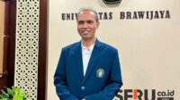 Wakil Rektor Bidang Akademik UB, Prof. Dr. Imam Santoso, sedang menjelaskan kepada awak media. (Seru.co.id/ws12) - UB Siap Sukseskan SNBP 2025: Jalan Terbuka Menuju UB bagi Siswa Berprestasi