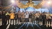 Babinsa Tulusrejo Monitoring Keamanan Pentas Seni Malam Tahun Baru Bantaran Guyub