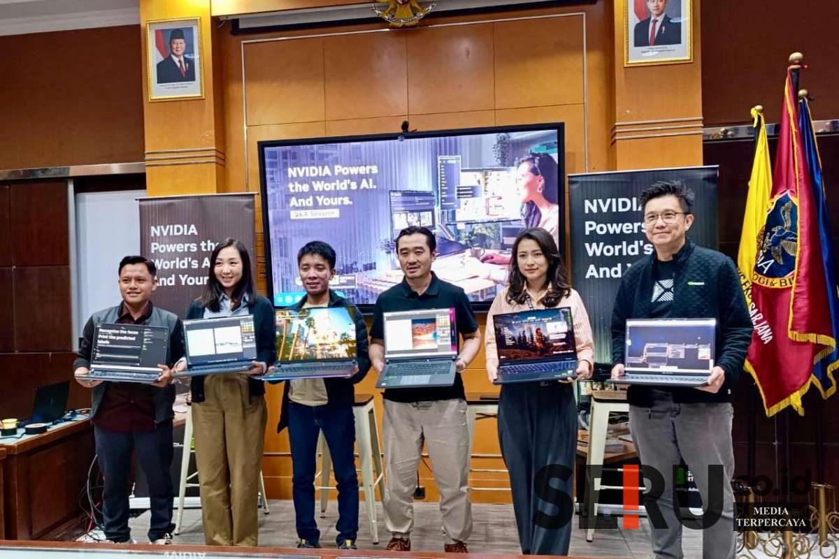 Foto bersama NVIDIA dan Institut Teknologi dan Bisnis Asia Malang. (ska) - Dorong Inovasi Digital, NVIDIA Kenalkan GeForce RTX AI PC di Malang