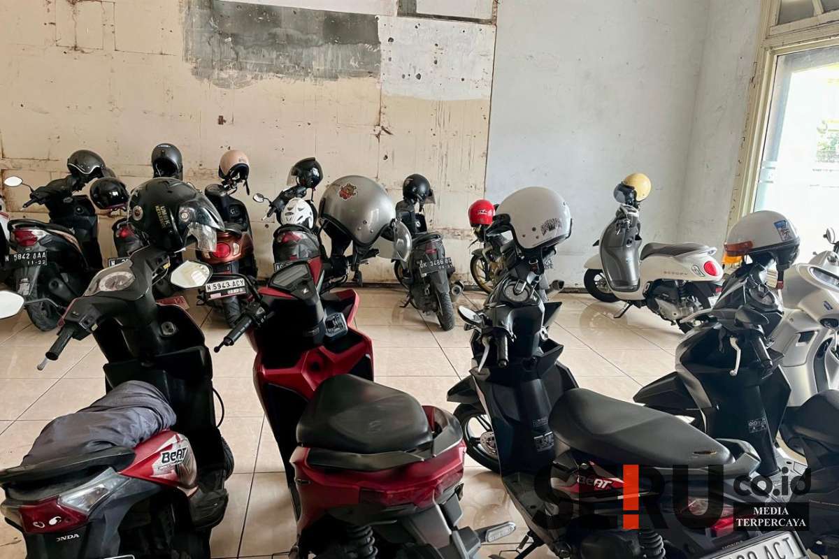 Kantong parkir roda dua Kayutangan Heritage. (ska) - Pendapatan Retribusi Parkir Kota Malang 2024 Capai Rp10,9 M dari Target Rp17 M