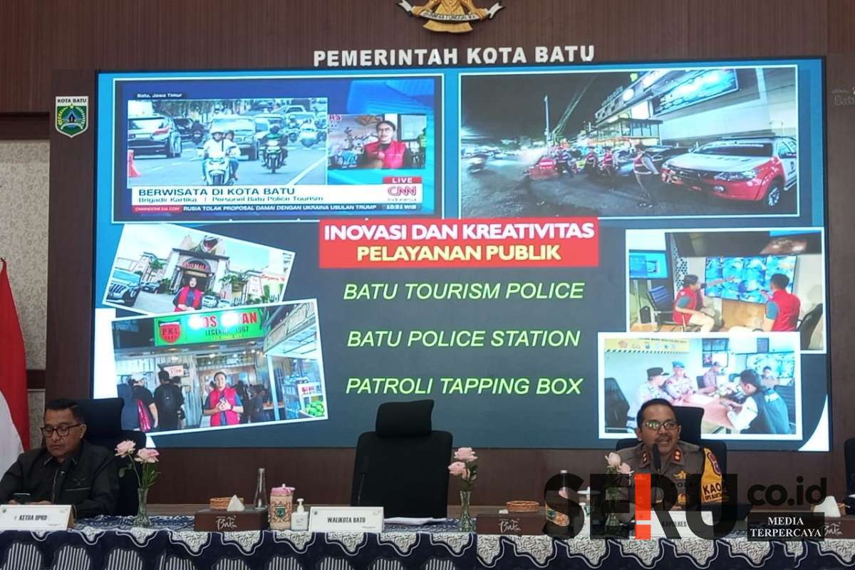 Kapolres Batu paparkan Inovasi dan kreativitas Pelayanan Publik kepada media. (Seru.co.id/dik) - Kapolres Batu Apresiasi Capaian Kinerja Pemkot Batu 2024 Melalui Hasil Survei