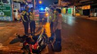 Kendaraan yang terlibat kecelakaan. (ist) - Niat Hati Putar Balik, Dua Sepeda Motor Alami Kecelakaan